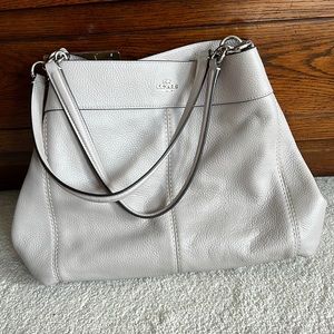 COACH Lexy Soft Pebble Leather Shoulder Bag Taupe Beige Medium  K1879-F28997
